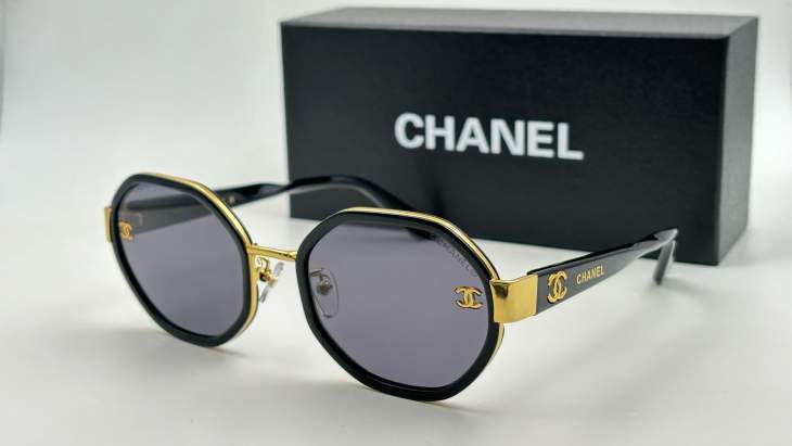 Picture of Chanel Sunglasses _SKUfw81853270fw